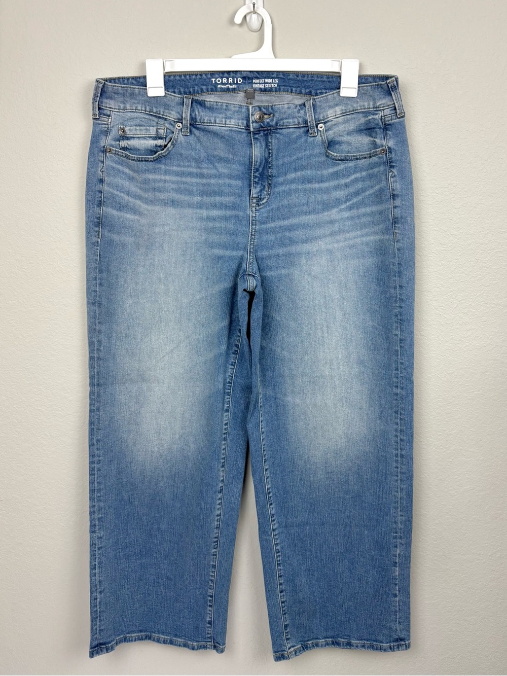 Torrid Perfect Wide Leg Vintage Stretch Jeans Size 18 Light Wash
